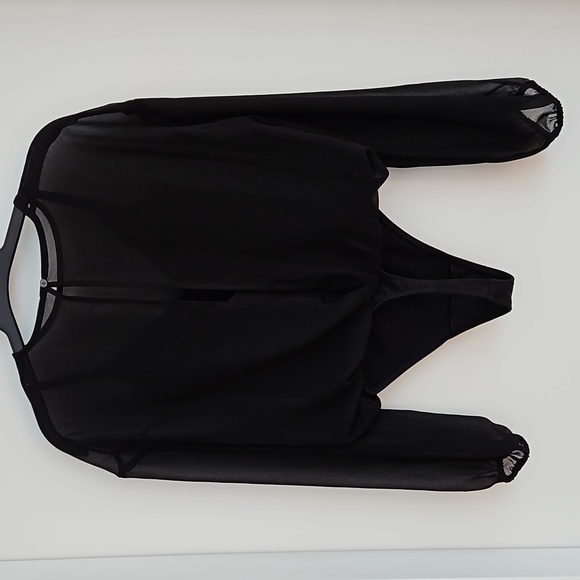 Aritzia Wilfred Talmont Bodysuit Blouse, Size XS - Picture 6 of 14